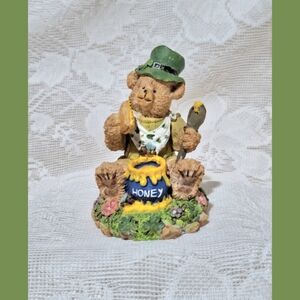 Irish bear figurine St. Patrick's Day, w/honey pot, made of resin, textured fur